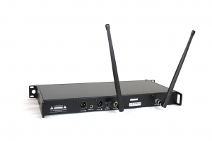 RFIntell QL7R/T1-B 720,500-754,000 МГц 2-канальная радиосистема с 2-мя ручными микрофонами в Евпатории
